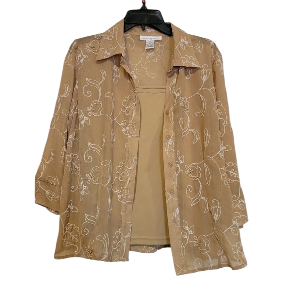 Moonlight Bay 2 piece cami and sheer, tan button up embroidered flowers Sz M